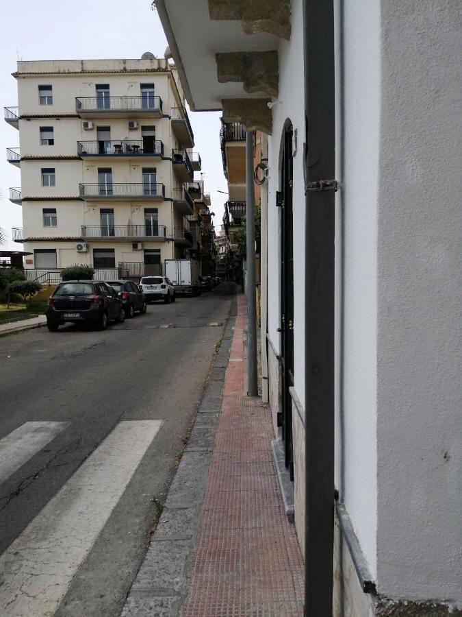 Marvin'S Home Giardini Naxos Luaran gambar
