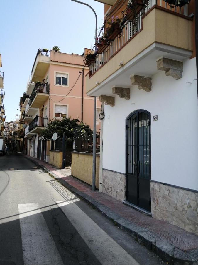 Marvin'S Home Giardini Naxos Luaran gambar